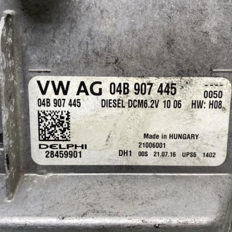 Calculateur moteur VOLKSWAGEN POLO 5 Photo n°2