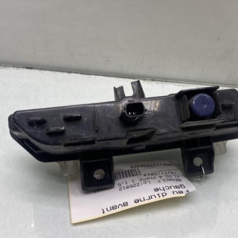 Feu diurne avant gauche RENAULT CLIO 4 Photo n°2