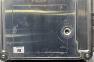 Calculateur moteur PEUGEOT 207