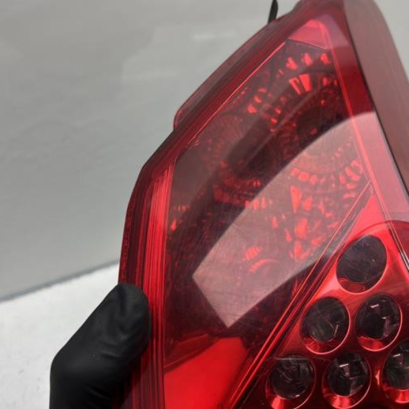 Feu arriere principal droit (feux) PEUGEOT 3008 1 Photo n°4