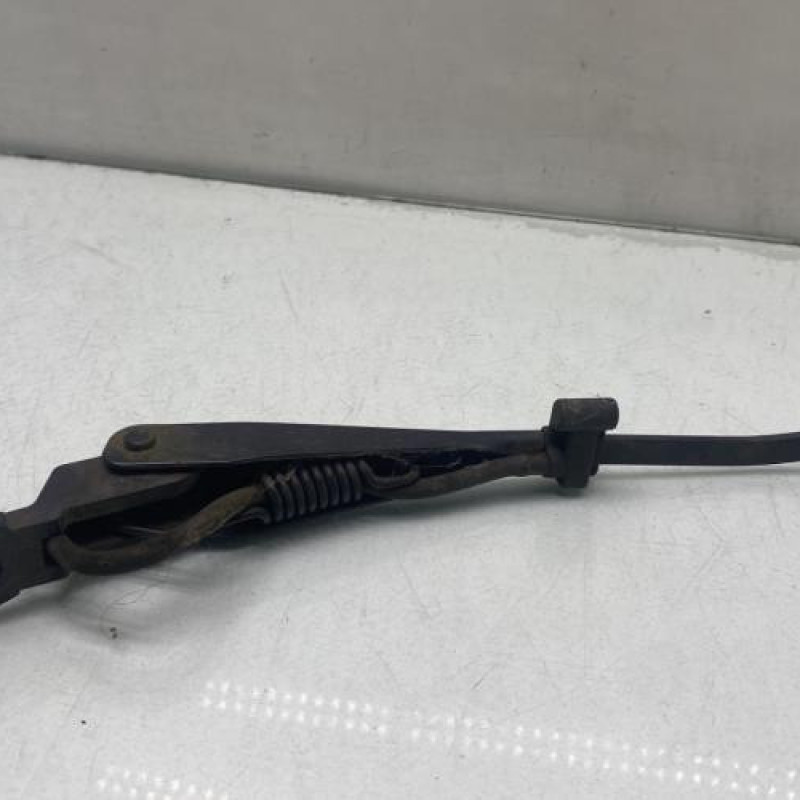 Bras essuie glace arriere CHEVROLET AVEO 1 Photo n°2