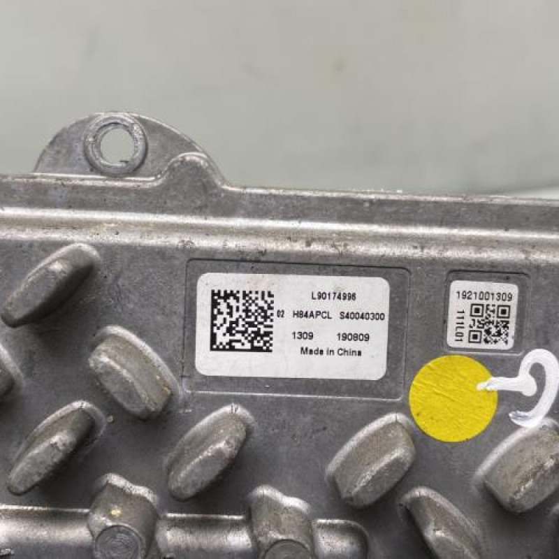 Boitier xenon PEUGEOT 208 2 Photo n°3