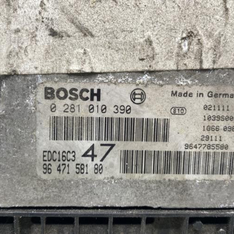 Calculateur moteur PEUGEOT 307 Photo n°2