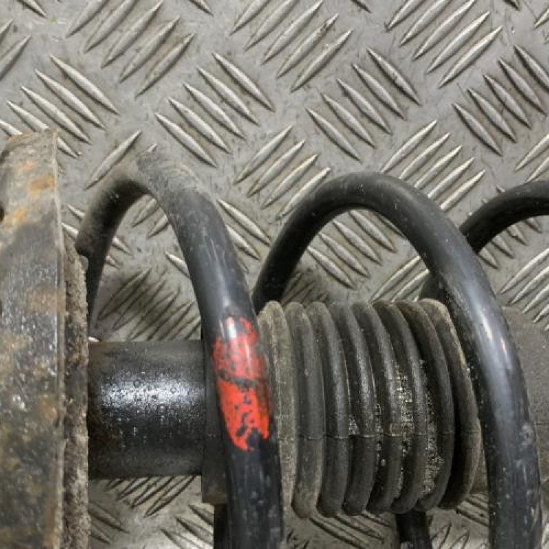 Amortisseur avant droit RENAULT CLIO 3 Photo n°2