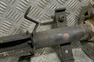 Amortisseur avant droit RENAULT CLIO 3