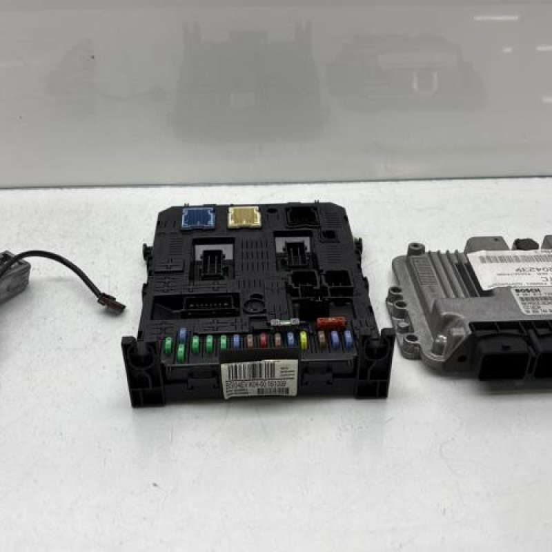 Kit de demarrage PEUGEOT 5008 1 Photo n°1