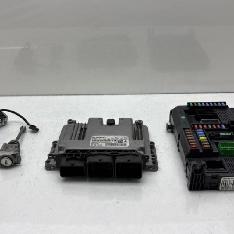 Kit de demarrage PEUGEOT 208 1 Photo n°1