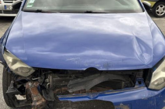 Serrure avant droit VOLKSWAGEN POLO 5