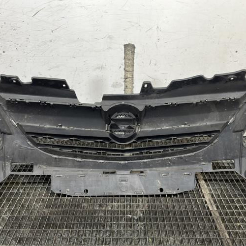 Calandre OPEL CORSA D Photo n°4
