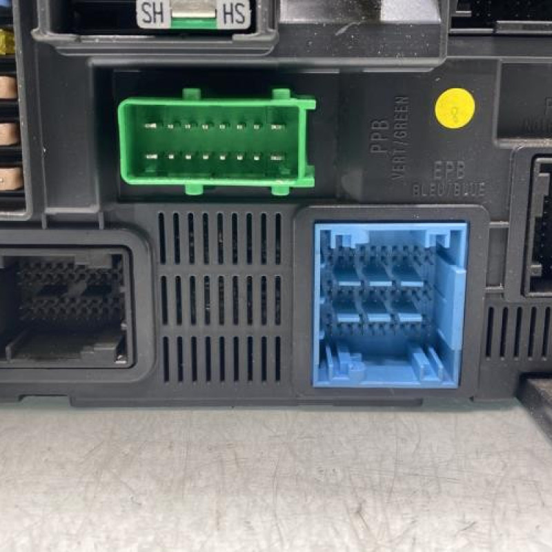 Boitier BSI PEUGEOT 208 1 Photo n°3