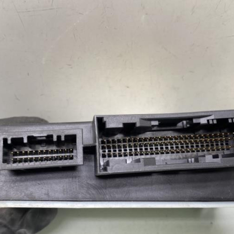 Boitier air bag RENAULT SCENIC 3 Photo n°3