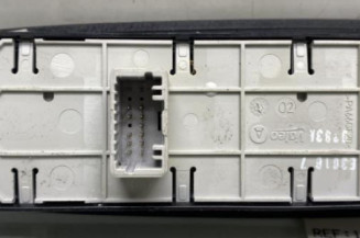 Interrupteur de leve vitre avant gauche RENAULT SCENIC 3