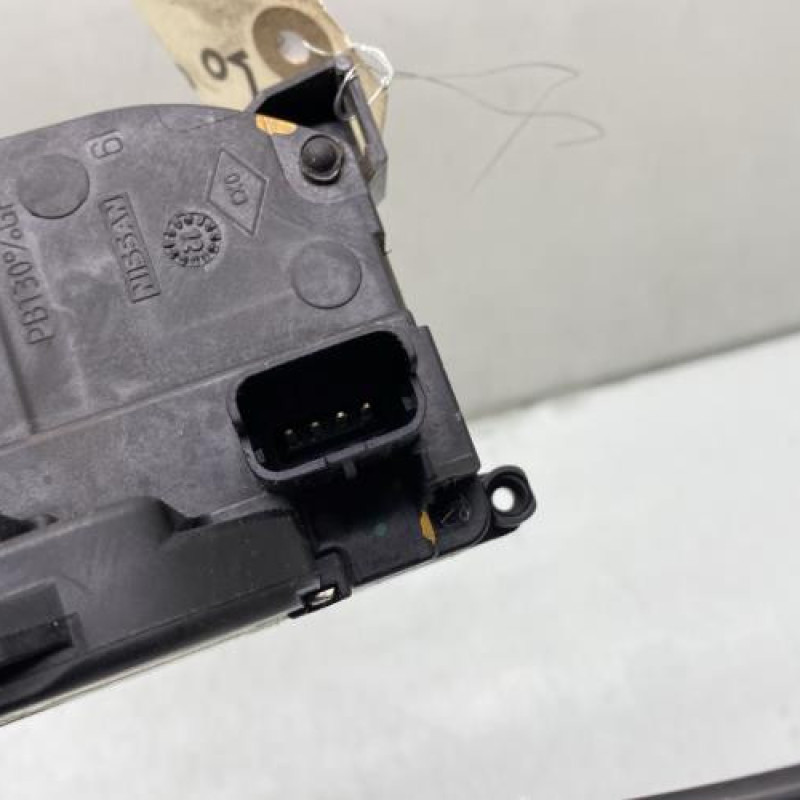 Serrure avant gauche RENAULT SCENIC 3 Photo n°5