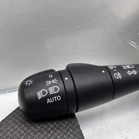 Commodo phare RENAULT CLIO 4