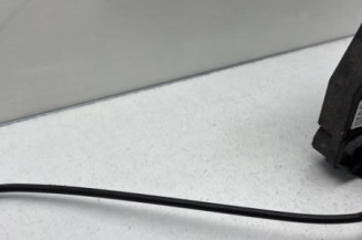 Serrure arriere droit RENAULT CLIO 4