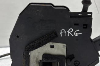 Serrure arriere gauche RENAULT CLIO 4