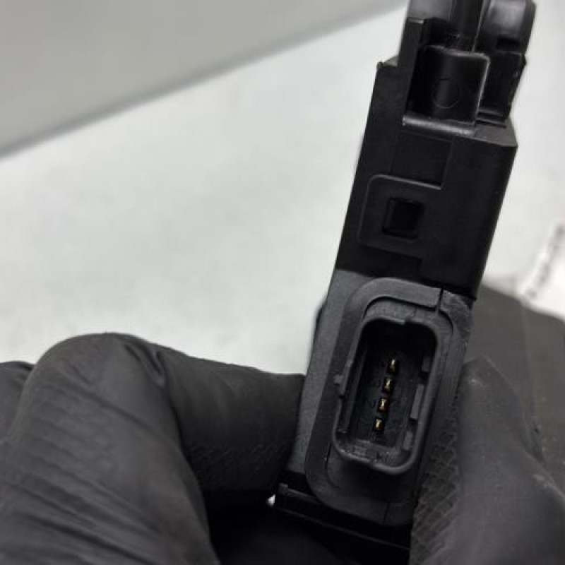 Serrure avant gauche RENAULT CLIO 4 Photo n°5