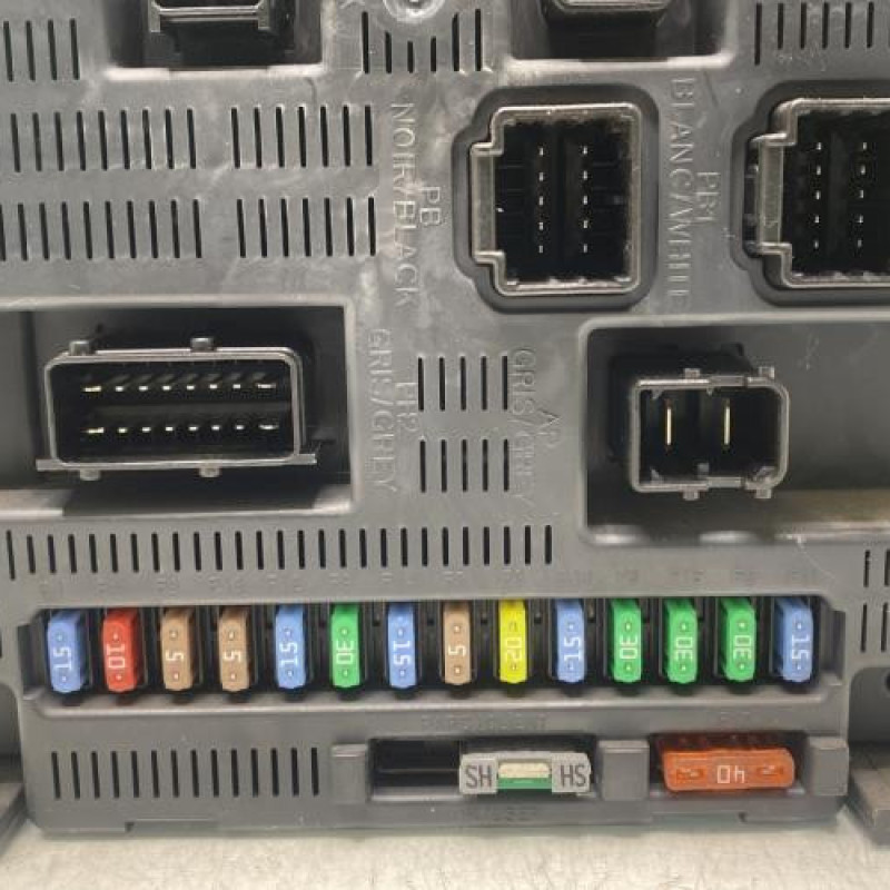 Boitier BSI PEUGEOT 207 Photo n°3