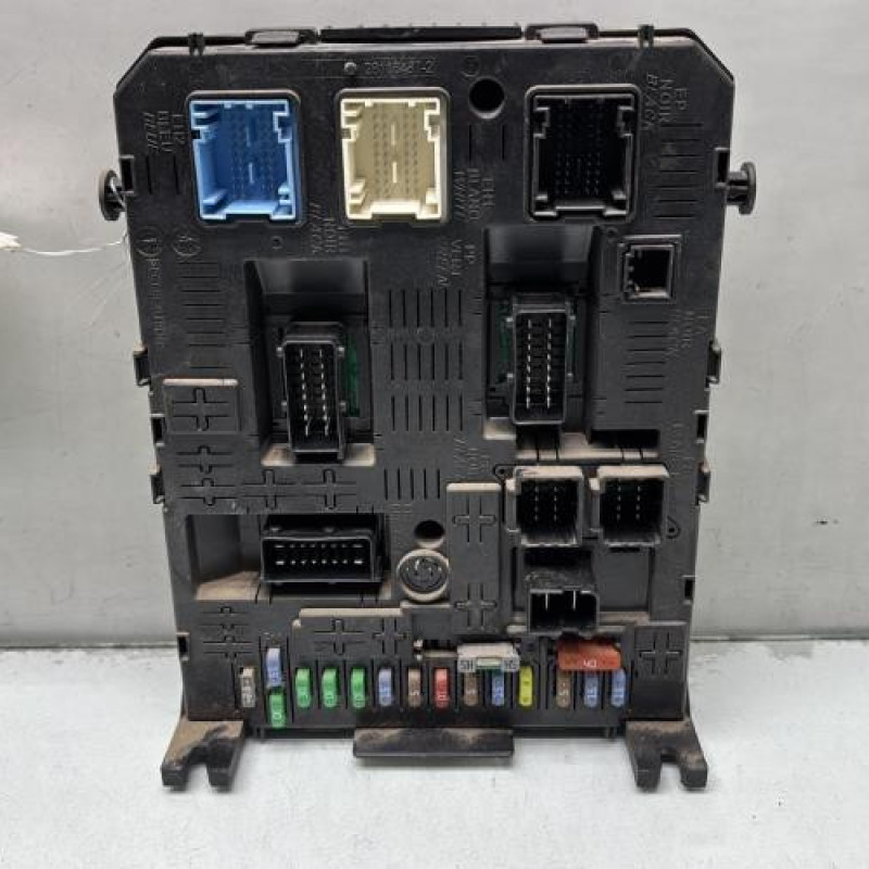 Boitier BSI PEUGEOT PARTNER 2 Photo n°1