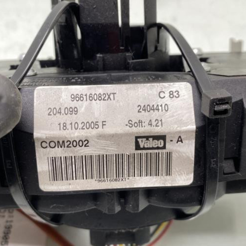 Com (Bloc Contacteur Tournant+Commodo Essuie Glace+Commodo Phare) PEUGEOT 1007 Photo n°8