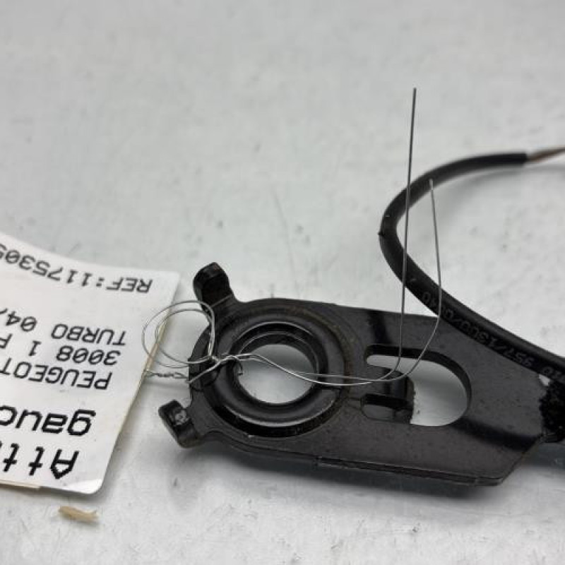 Attache ceinture avant gauche PEUGEOT 3008 1 Photo n°2