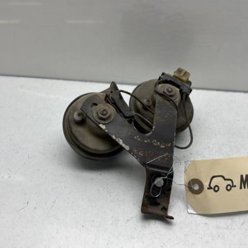 Avertisseur/Klaxon PEUGEOT 3008 1 Photo n°4