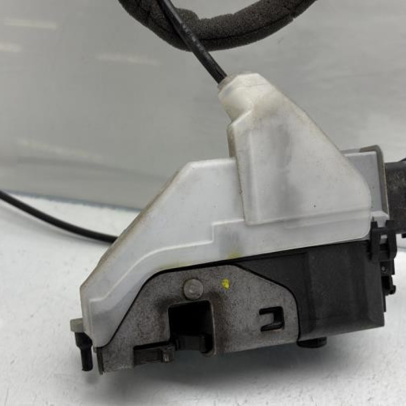 Serrure arriere gauche PEUGEOT 3008 1 Photo n°6