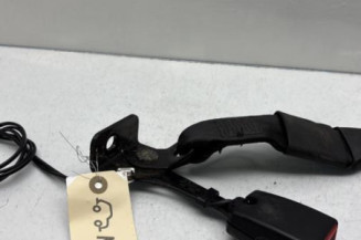 Attache ceinture arriere droit PEUGEOT 3008 1 Photo n°1