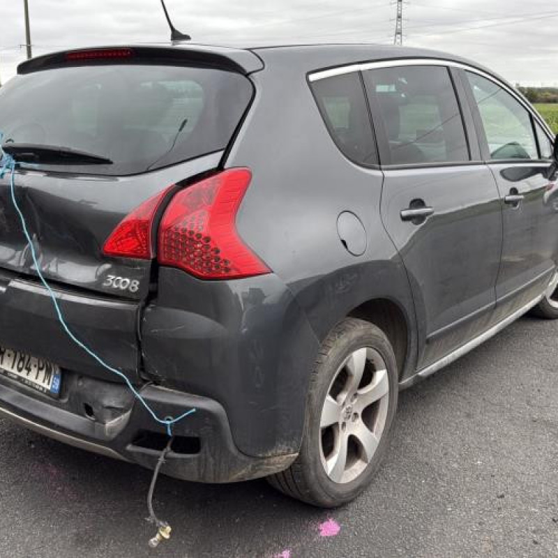 Attache ceinture arriere droit PEUGEOT 3008 1 Photo n°8