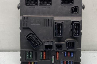 Boitier BSI PEUGEOT 206 Photo n°1