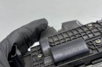 Serrure de coffre PEUGEOT 3008 1