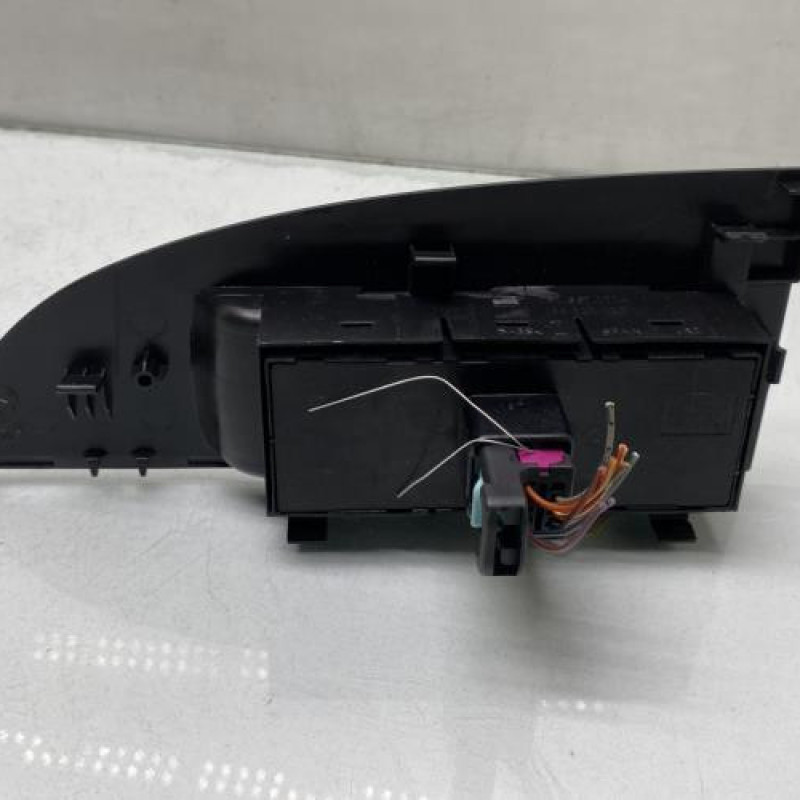 Interrupteur de leve vitre avant gauche SEAT LEON 2 Photo n°2