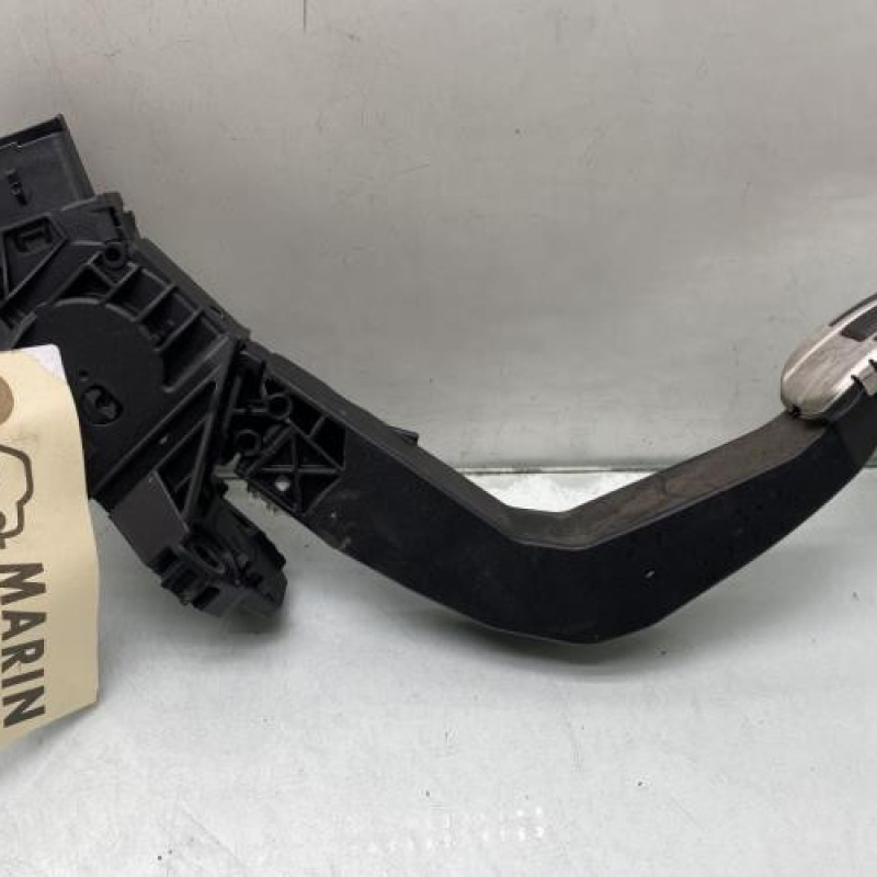 Pedale d'accelerateur PEUGEOT 208 2 Photo n°4