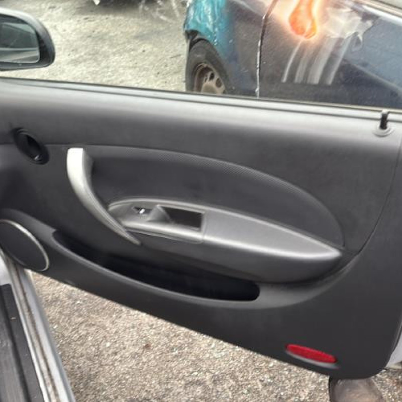 Serrure avant droit CHEVROLET AVEO 1 Photo n°13