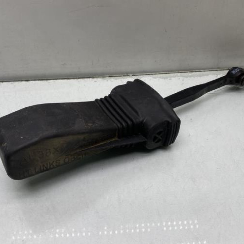 Arret de porte arriere gauche AUDI A3 4 Photo n°2