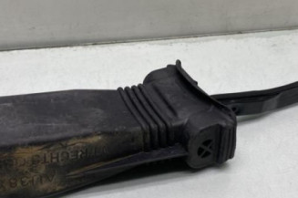 Arret de porte avant droit AUDI A3 4 Photo n°1