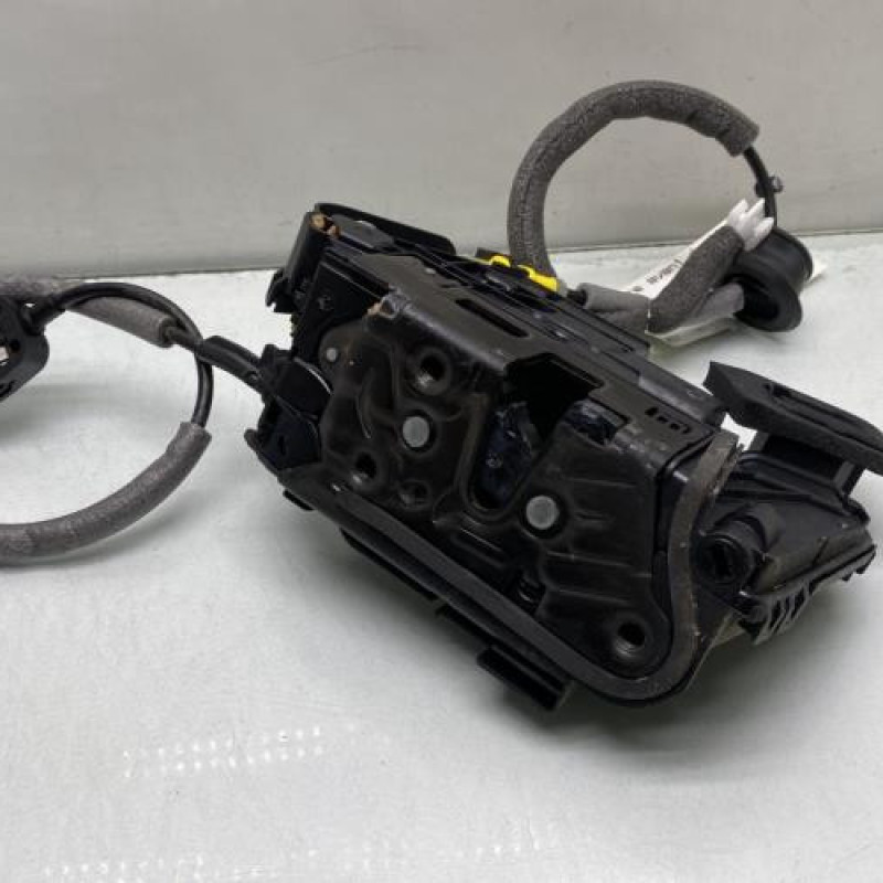 Serrure avant droit AUDI A3 4 Photo n°2