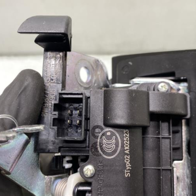 Serrure de coffre AUDI A3 4 Photo n°4