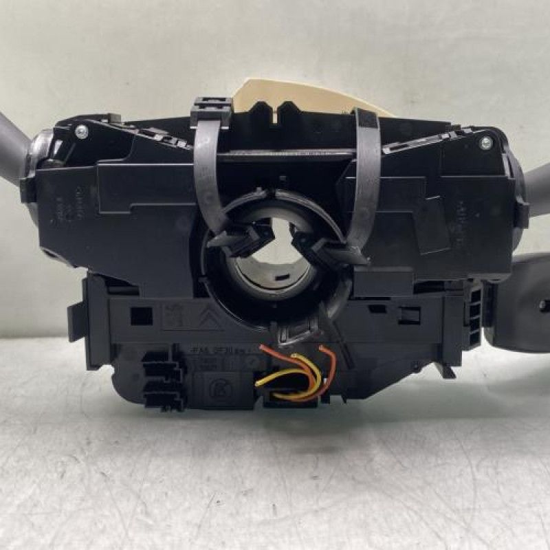 Com (Bloc Contacteur Tournant+Commodo Essuie Glace+Commodo Phare) CITROEN C3 3 Photo n°4