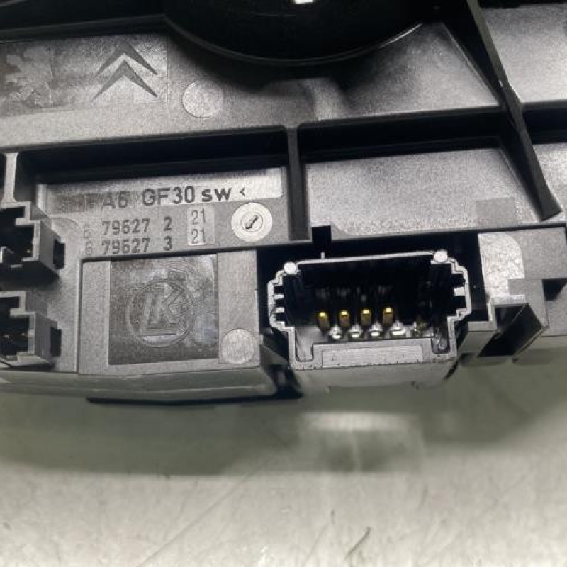 Com (Bloc Contacteur Tournant+Commodo Essuie Glace+Commodo Phare) CITROEN C3 3 Photo n°5