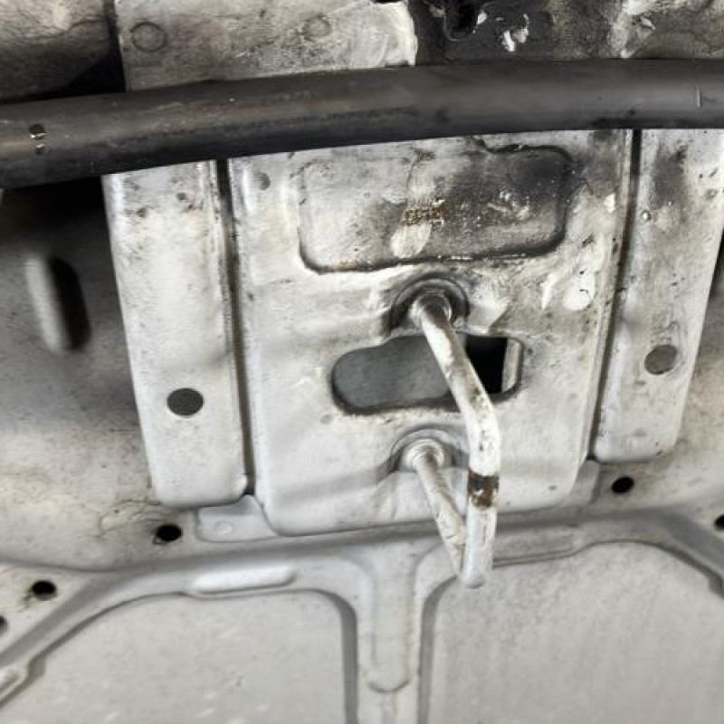 Capot HYUNDAI I 10 1 Photo n°6