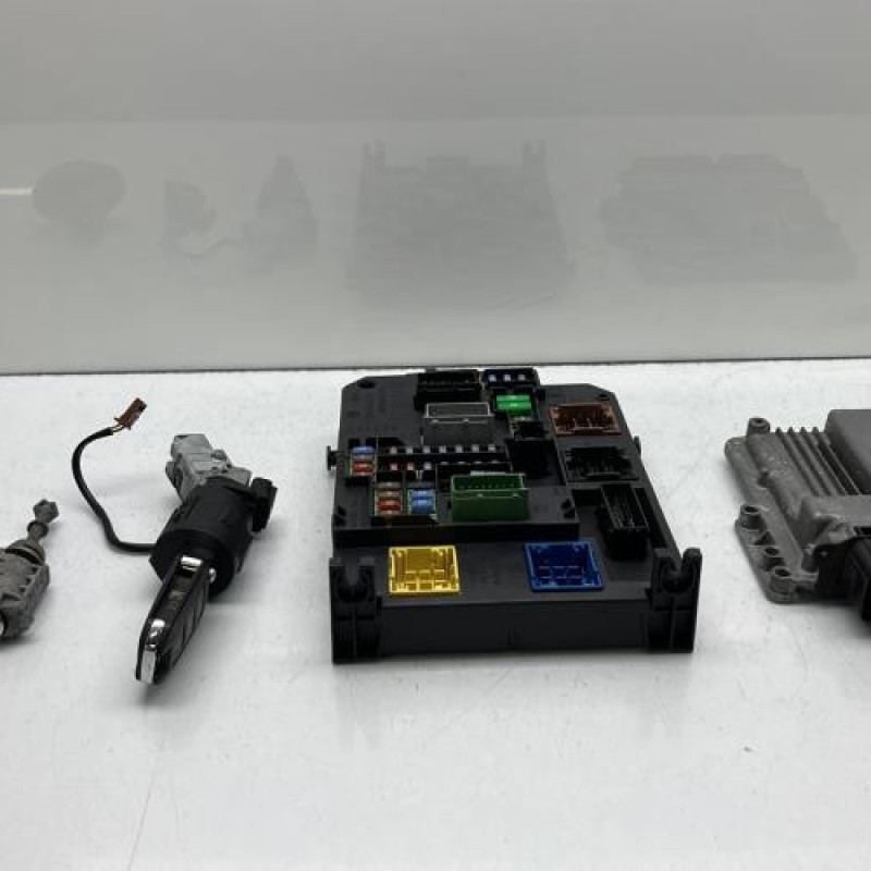 Kit de demarrage PEUGEOT 308 2 Photo n°1