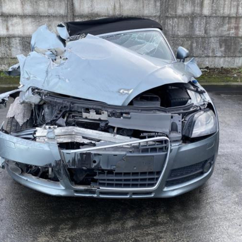 Pare choc arriere AUDI TT 2 Photo n°16