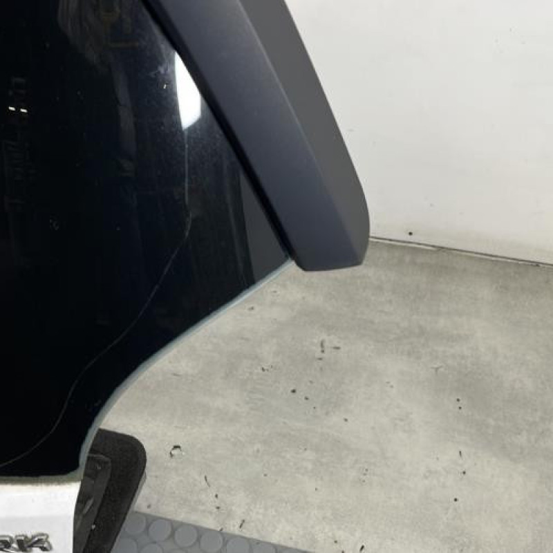 Malle/Hayon arriere CHEVROLET SPARK Photo n°4