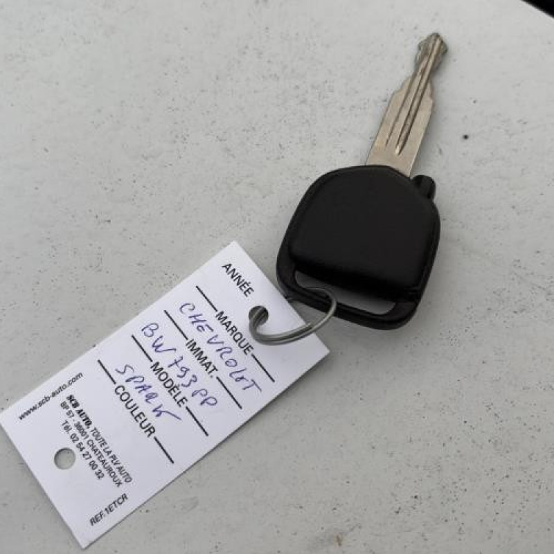 Malle/Hayon arriere CHEVROLET SPARK Photo n°15