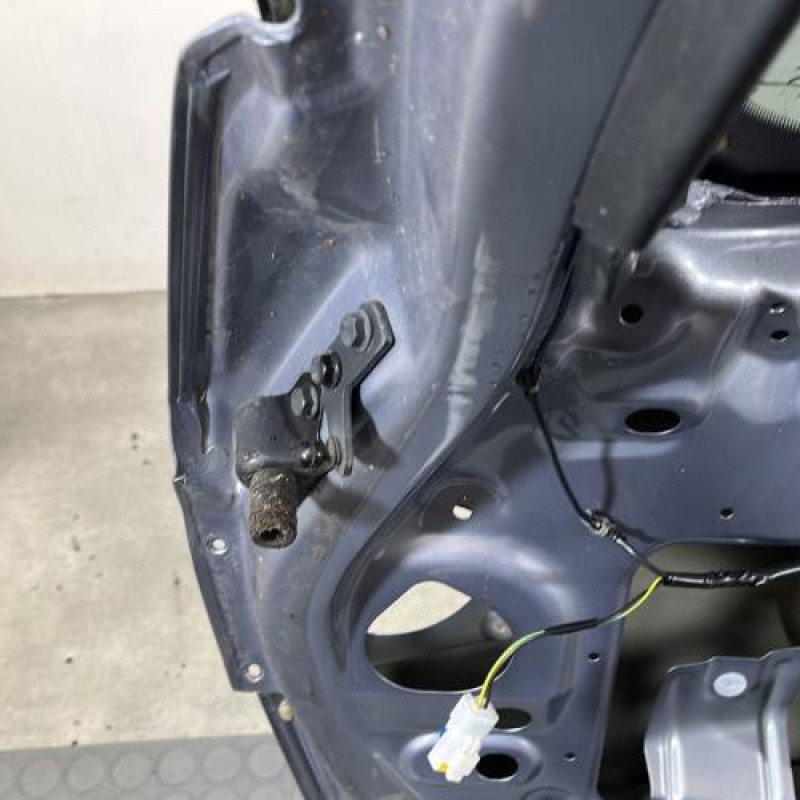 Malle/Hayon arriere NISSAN QASHQAI 2 Photo n°9