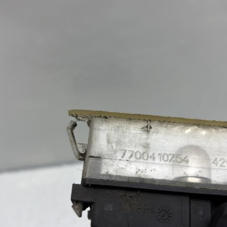 Eclairage de plaque RENAULT TWINGO 1