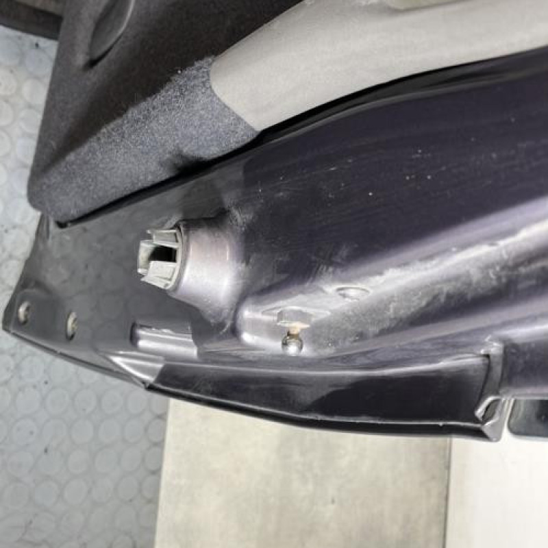 Malle/Hayon arriere RENAULT ESPACE 4 Photo n°10