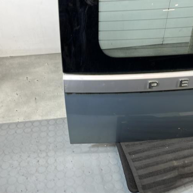 Malle/Hayon arriere PEUGEOT 1007 Photo n°5