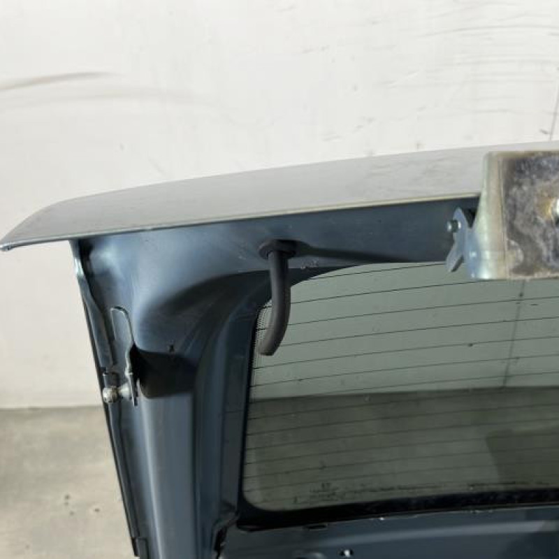 Malle/Hayon arriere PEUGEOT 1007 Photo n°6